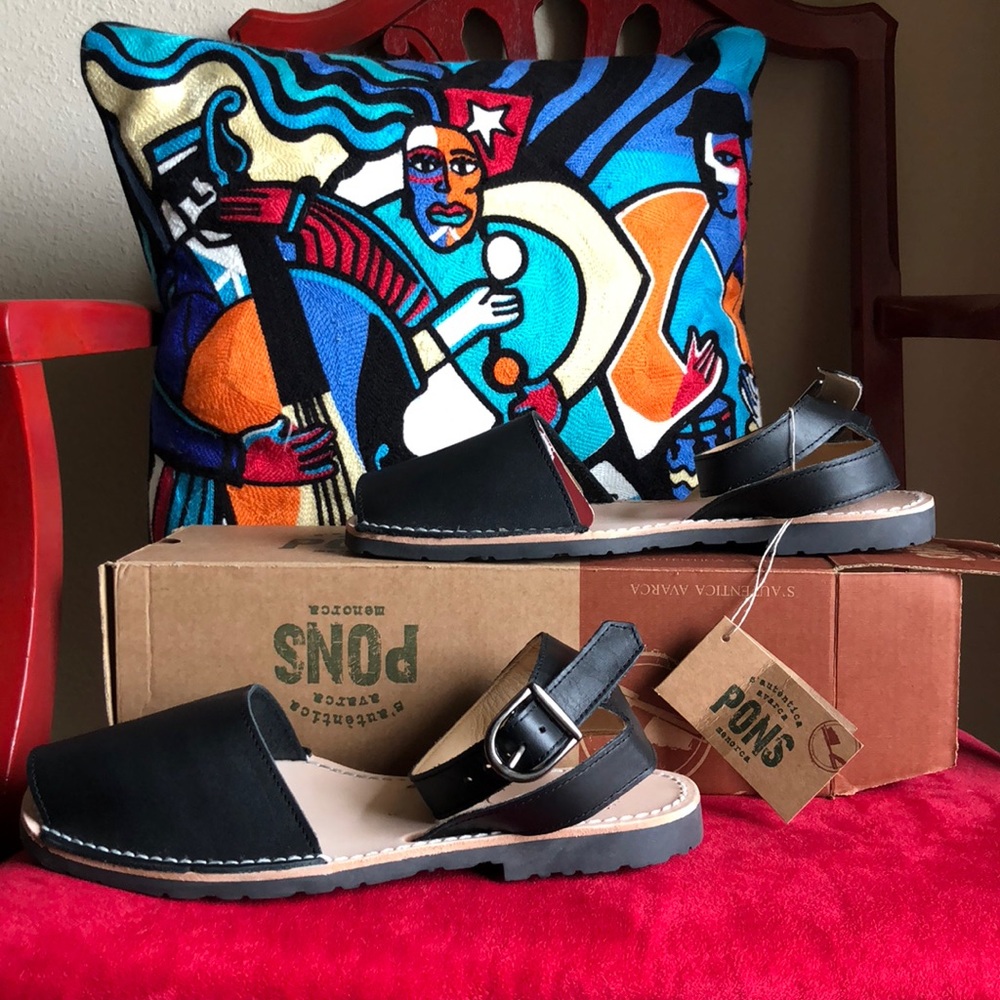 Black Ankle Strap Pons Avarcas SZ9 EUSZ 39 New
